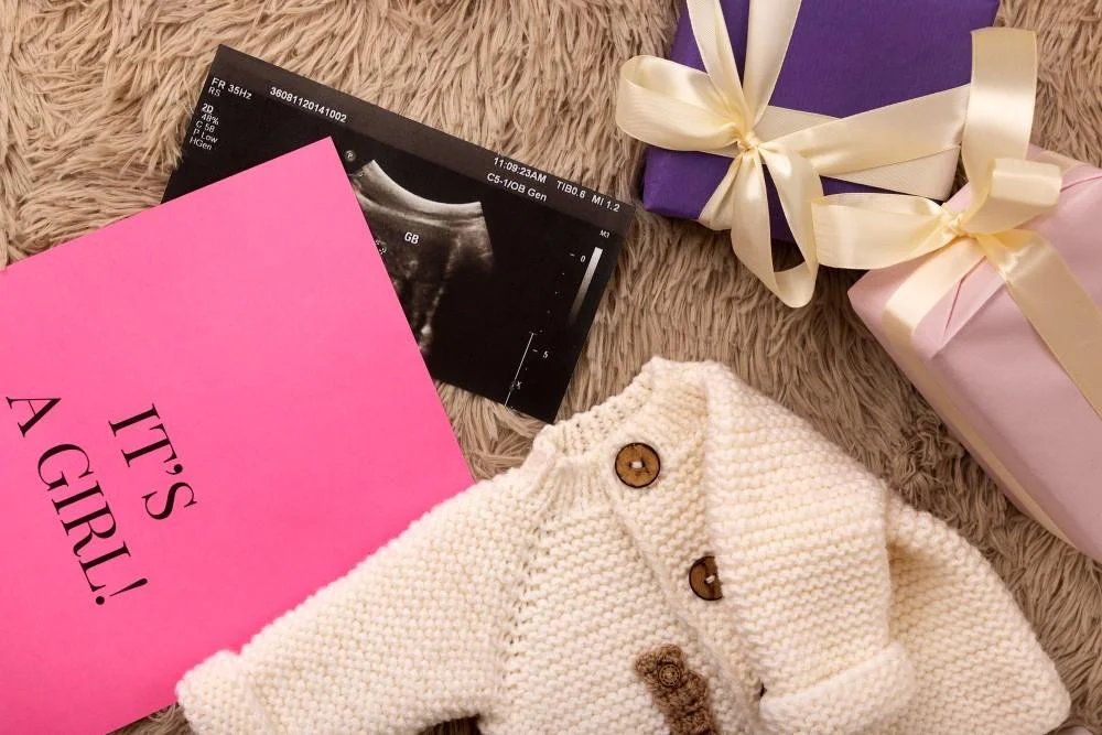 designer-inspired-gifts-for-women