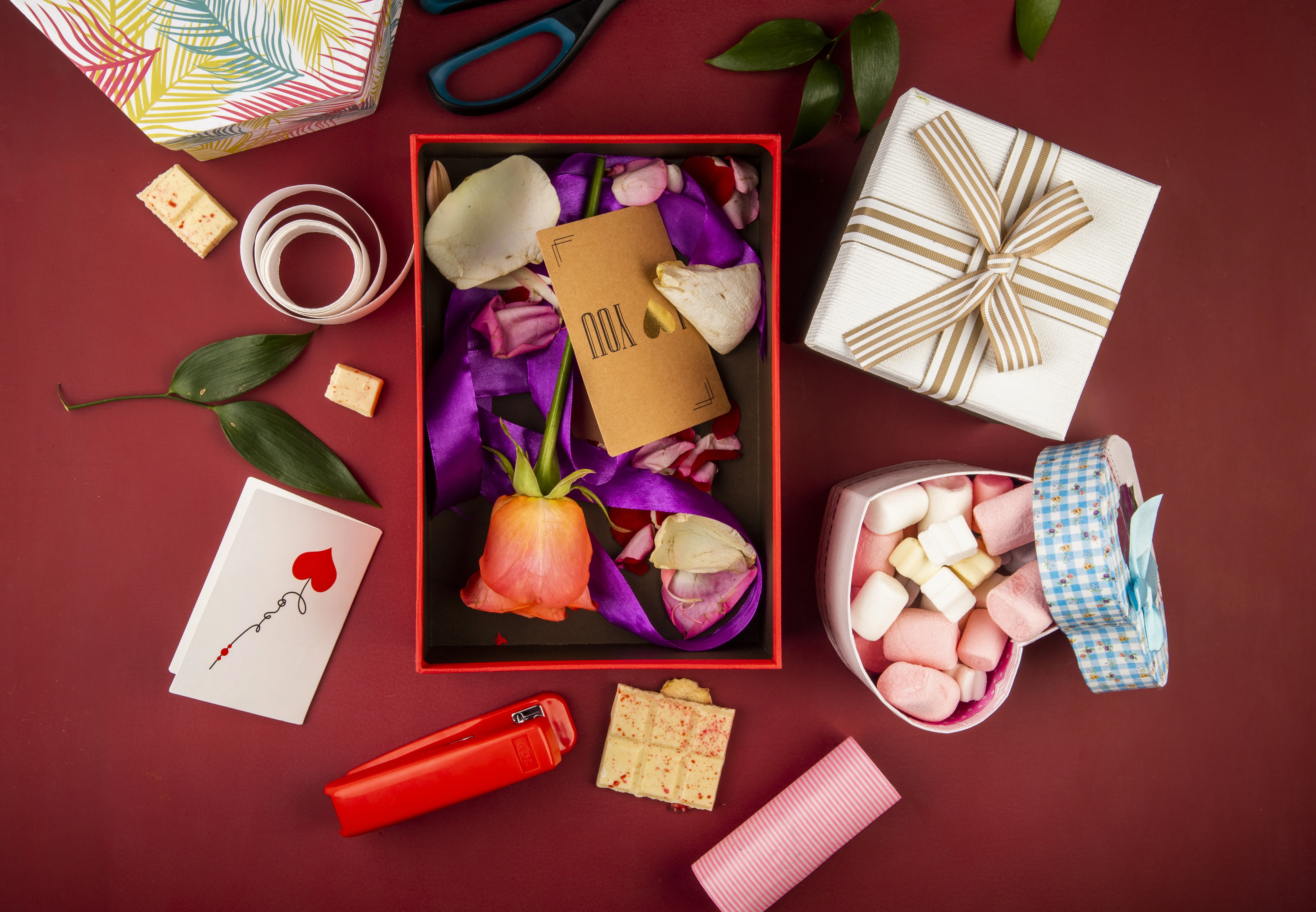 Top Viral Amazon-Inspired Fashion Gifts Women Secretly Want